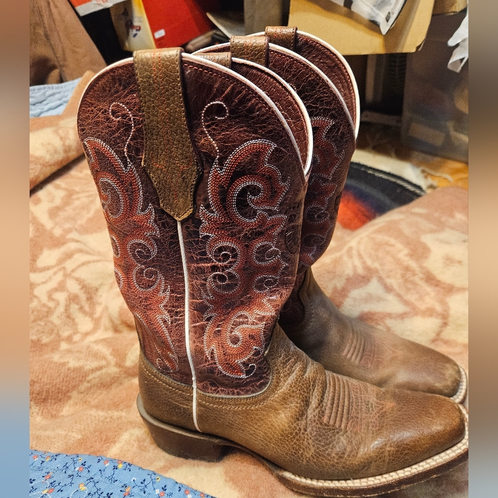 Women's Ariat Legend Square Toe Western Boots